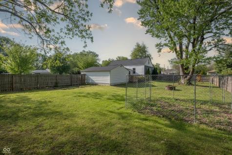 6359 Walton Street Indianapolis IN 46241