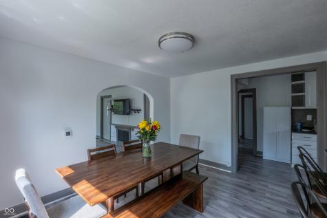 6359 Walton Street Indianapolis IN 46241