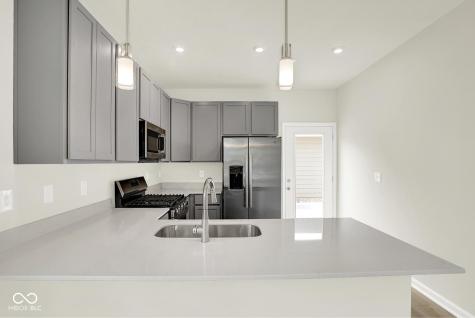 8524 Goldfinch Road Brownsburg IN 46112