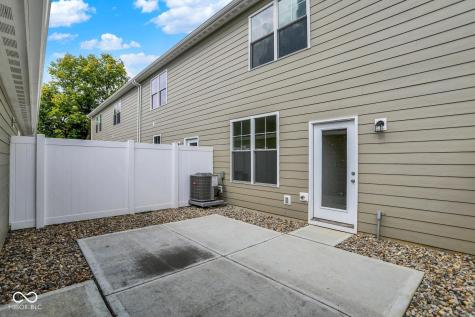 8524 Goldfinch Road Brownsburg IN 46112