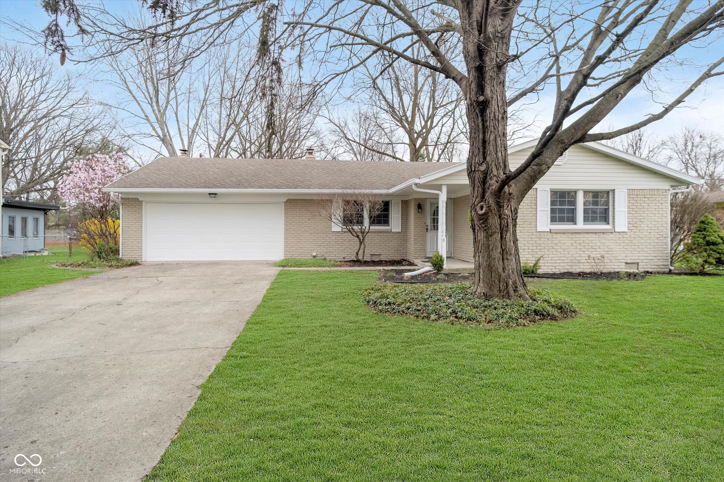 1313 Roseway Drive Indianapolis IN 46219