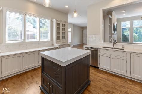 4317 Heyward Lane Indianapolis IN 46250