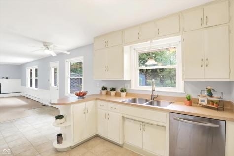 5133 E 70th Street Indianapolis IN 46220