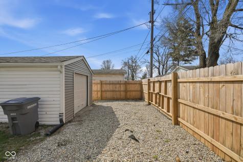 1614 E Kelly Street Indianapolis IN 46203