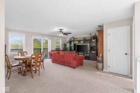 11005 N County Road 425 E Hope IN 47246