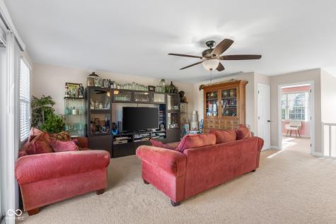 11005 N County Road 425 E Hope IN 47246