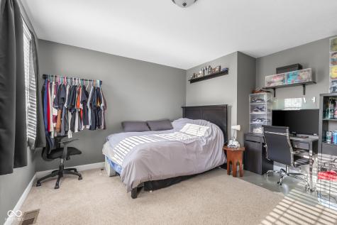 11005 N County Road 425 E Hope IN 47246