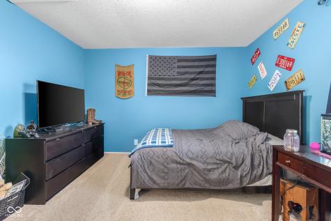 11005 N County Road 425 E Hope IN 47246
