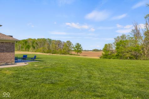 11005 N County Road 425 E Hope IN 47246