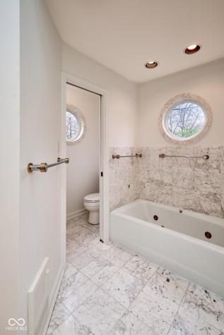 7707 N Meridian Street Indianapolis IN 46260