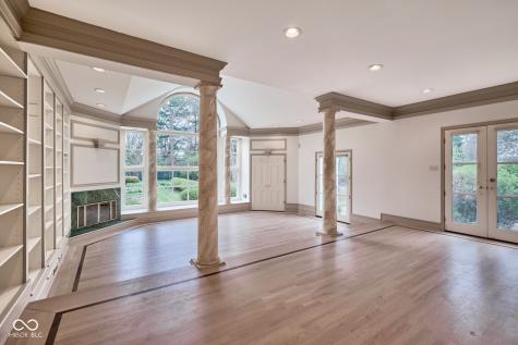 7707 N Meridian Street Indianapolis IN 46260