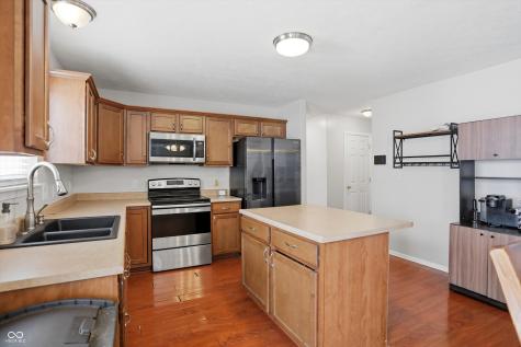 5012 Birmingham Drive Indianapolis IN 46235