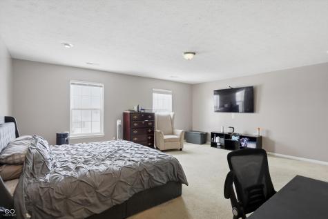 5012 Birmingham Drive Indianapolis IN 46235