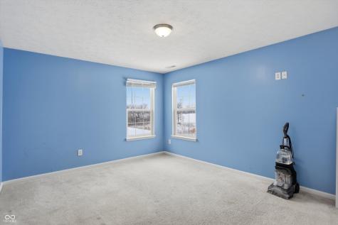 5012 Birmingham Drive Indianapolis IN 46235