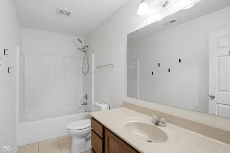 5012 Birmingham Drive Indianapolis IN 46235
