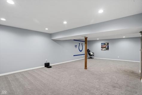 5012 Birmingham Drive Indianapolis IN 46235