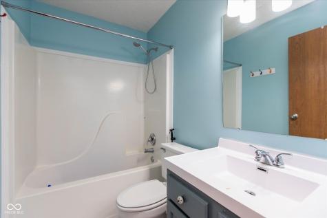 18969 Wimbley Way Noblesville IN 46060