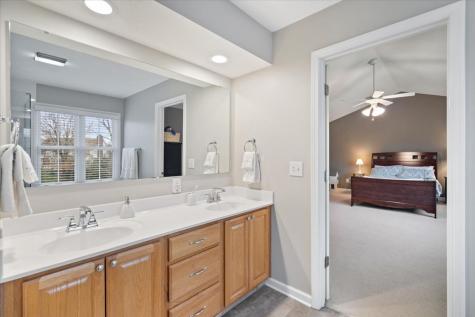 10901 Yorktown Crossing Carmel IN 46032