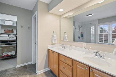 10901 Yorktown Crossing Carmel IN 46032