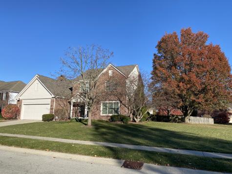 10901 Yorktown Crossing Carmel IN 46032