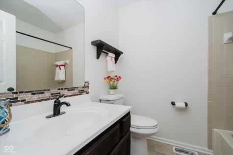 9363 Hadway Drive Indianapolis IN 46256