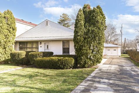 925 N Sadlier Drive Indianapolis IN 46219