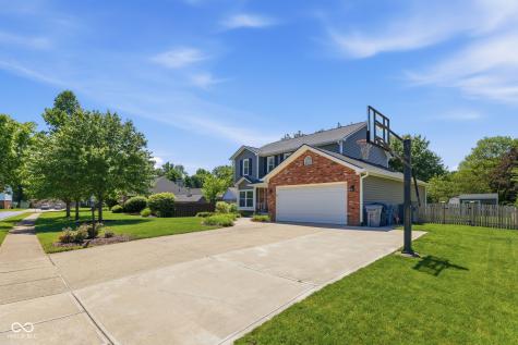 143 Hollowview Drive Noblesville IN 46060