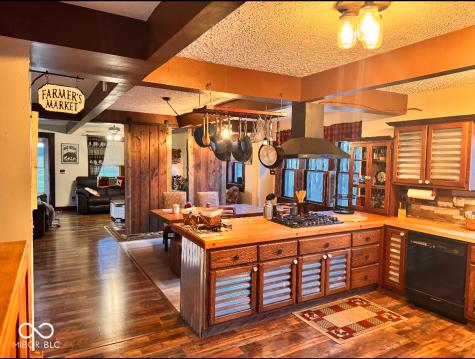8089 W Old State Road 67 Paragon IN 46166
