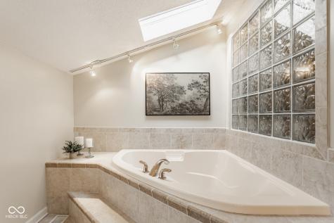 15015 Ascot Hills Drive S Carmel IN 46032
