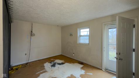 10565 E Southport Road Indianapolis IN 46259