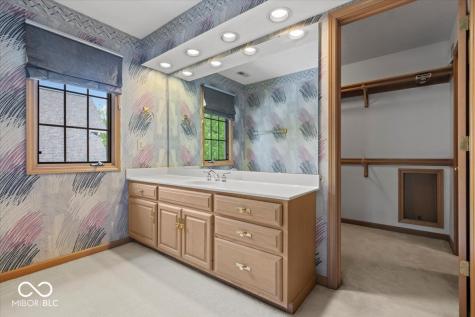 5049 Deer Ridge Drive S Carmel IN 46033