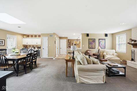695 W 77th Street South Drive Indianapolis IN 46260