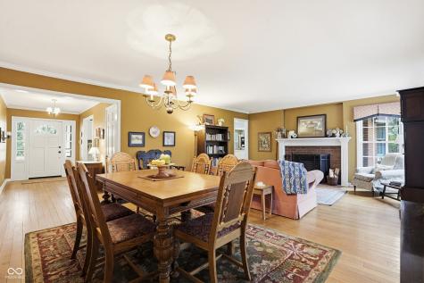 695 W 77th Street South Drive Indianapolis IN 46260