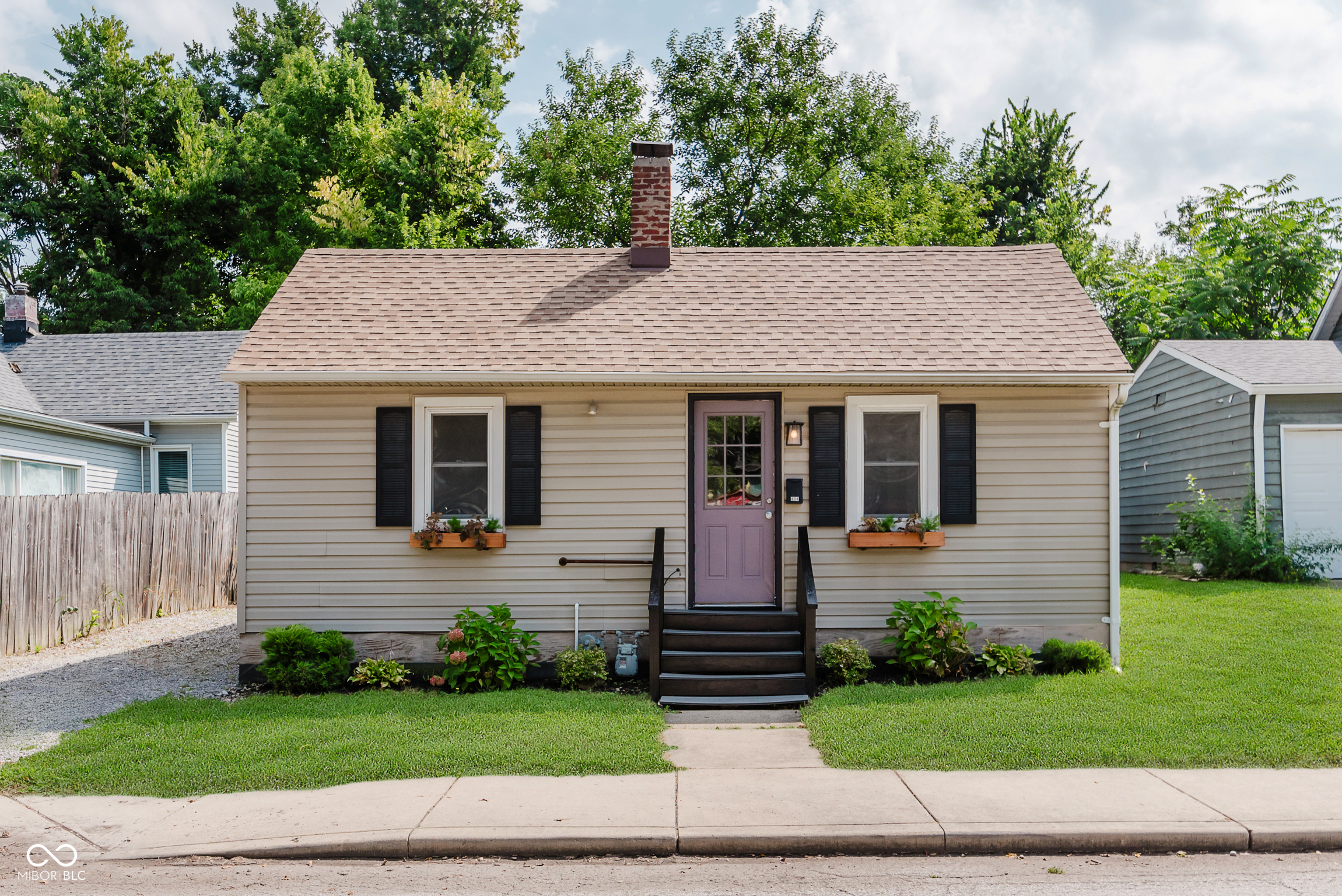831 Laurel Street Indianapolis IN 46203