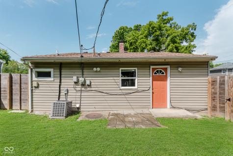 831 Laurel Street Indianapolis IN 46203
