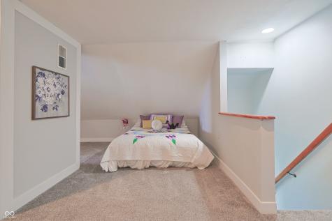 329 E Laurel Street Seymour IN 47274