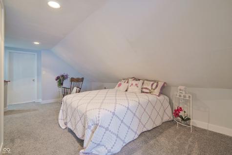 329 E Laurel Street Seymour IN 47274