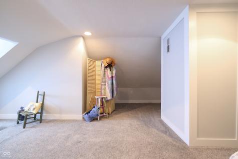 329 E Laurel Street Seymour IN 47274