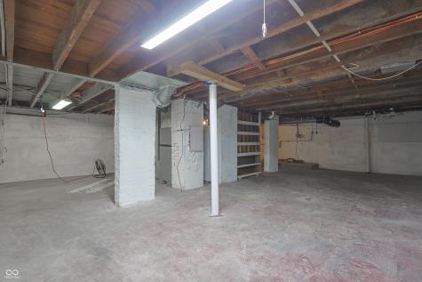 329 E Laurel Street Seymour IN 47274