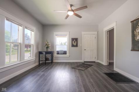 329 E Laurel Street Seymour IN 47274