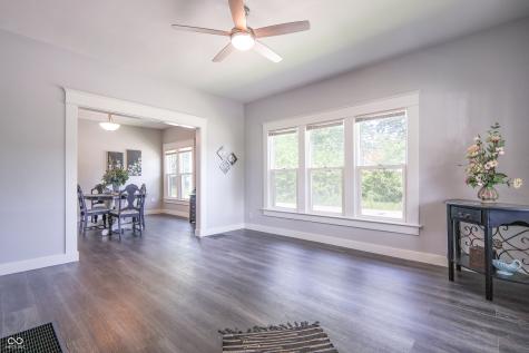 329 E Laurel Street Seymour IN 47274