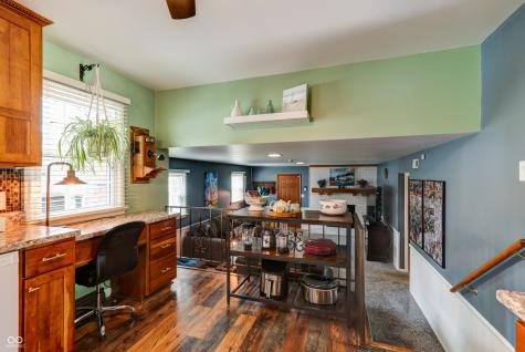 6728 Chapel Hill Road Indianapolis IN 46214