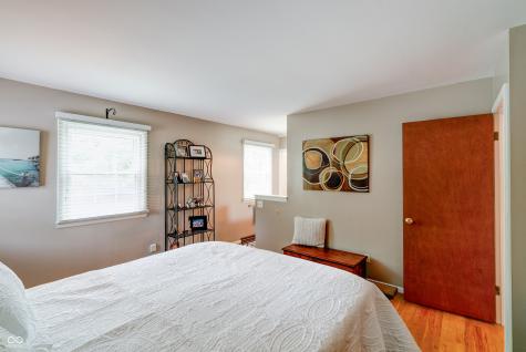 6728 Chapel Hill Road Indianapolis IN 46214