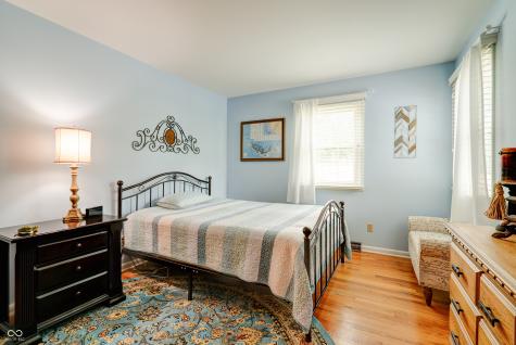 6728 Chapel Hill Road Indianapolis IN 46214