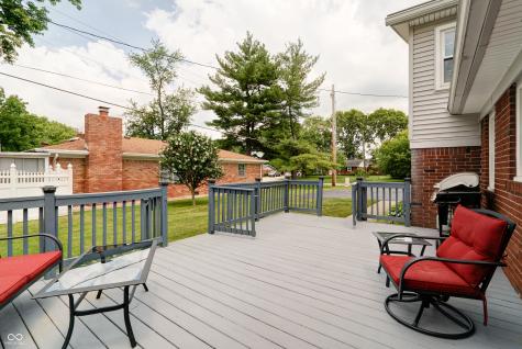 6728 Chapel Hill Road Indianapolis IN 46214