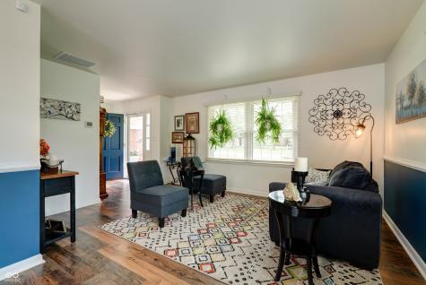 6728 Chapel Hill Road Indianapolis IN 46214