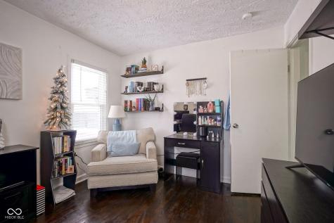 5029 Hillside Avenue Indianapolis IN 46205