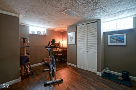 5029 Hillside Avenue Indianapolis IN 46205