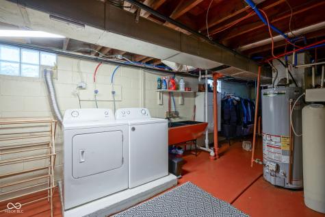 5029 Hillside Avenue Indianapolis IN 46205