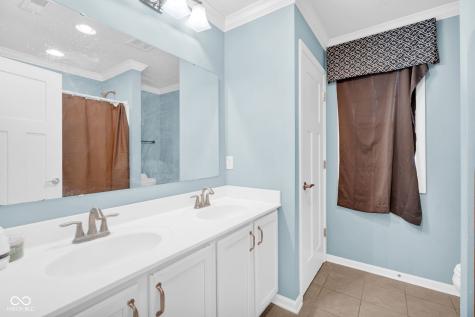 6998 Stoney Ridge Drive Columbus IN 47201